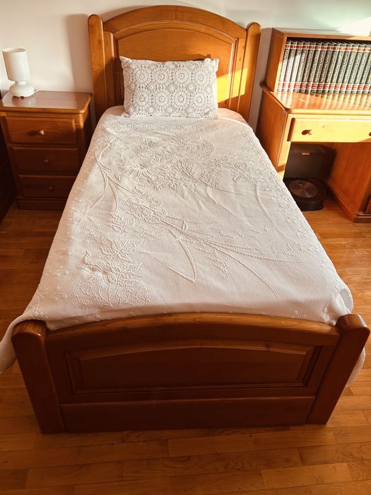Quarto Madeira Cerejeira