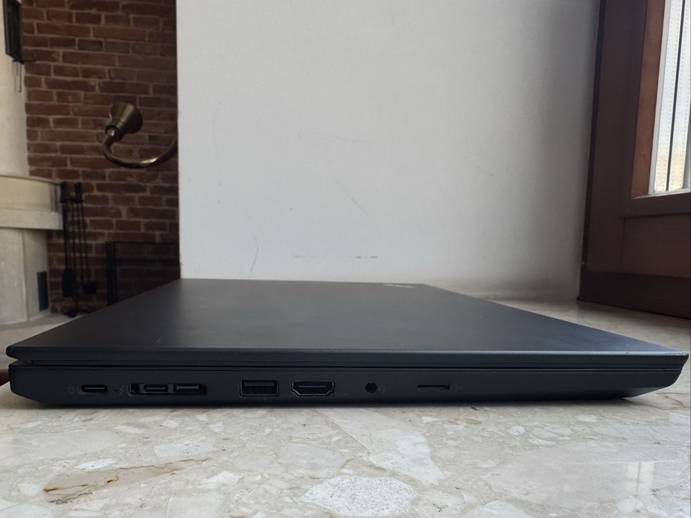 Ноутбук Lenovo ThinkPad P15s Gen 1