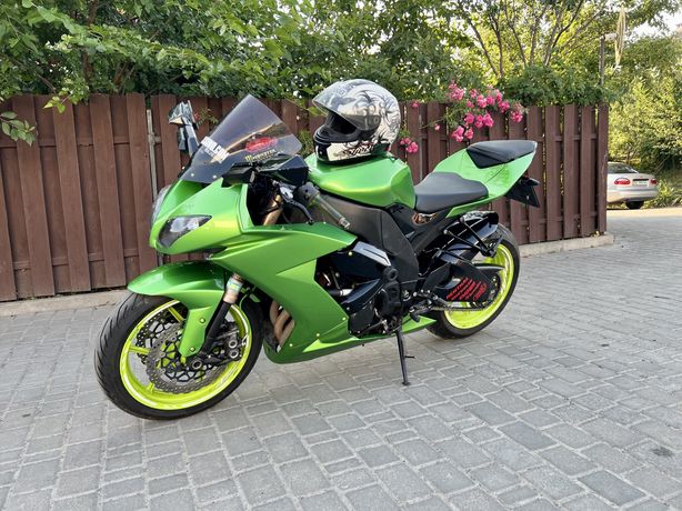 Продам Kawasaki zx10r