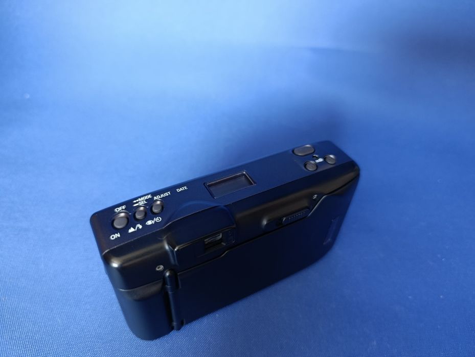 Продається плівковий фотоапарат Nikon Zoom 310 AF