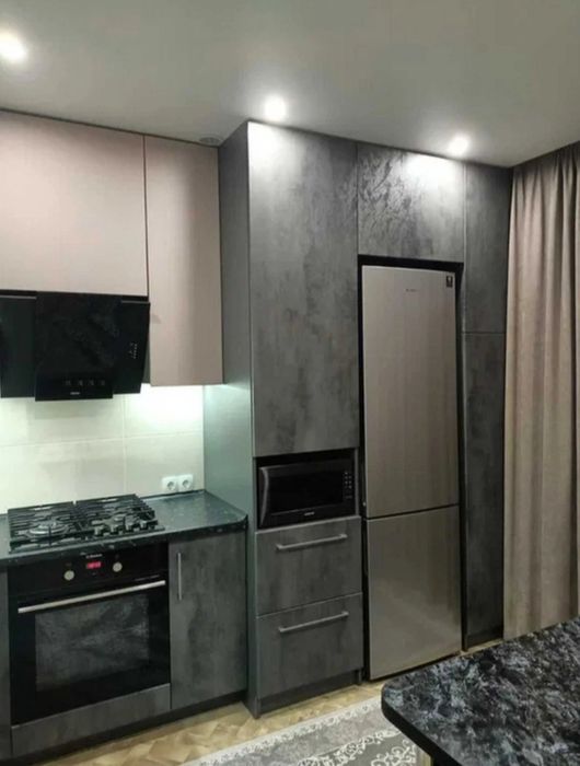 Велика однокімнатна квартира укомплектована усім необхідним.