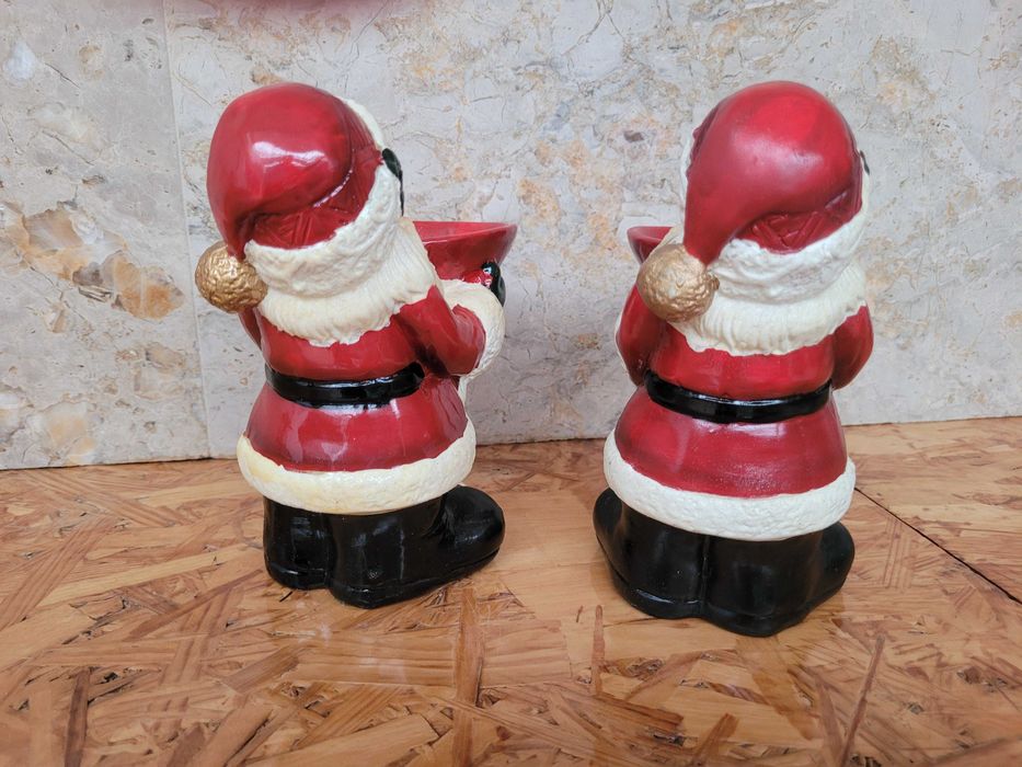 Conjunto de Pai Natal em cerâmica com base para velas, bom bons, etc.