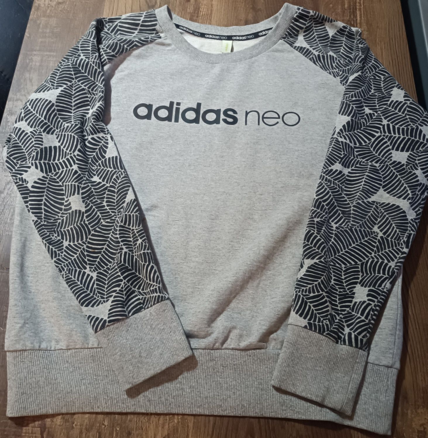 Bluza ADIDAS/ Neo print/ rozm M/ zapraszam