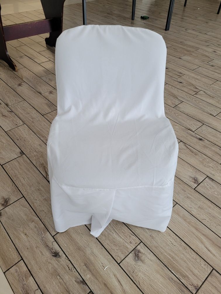 Krzesło iso krzesła z pokrowcem