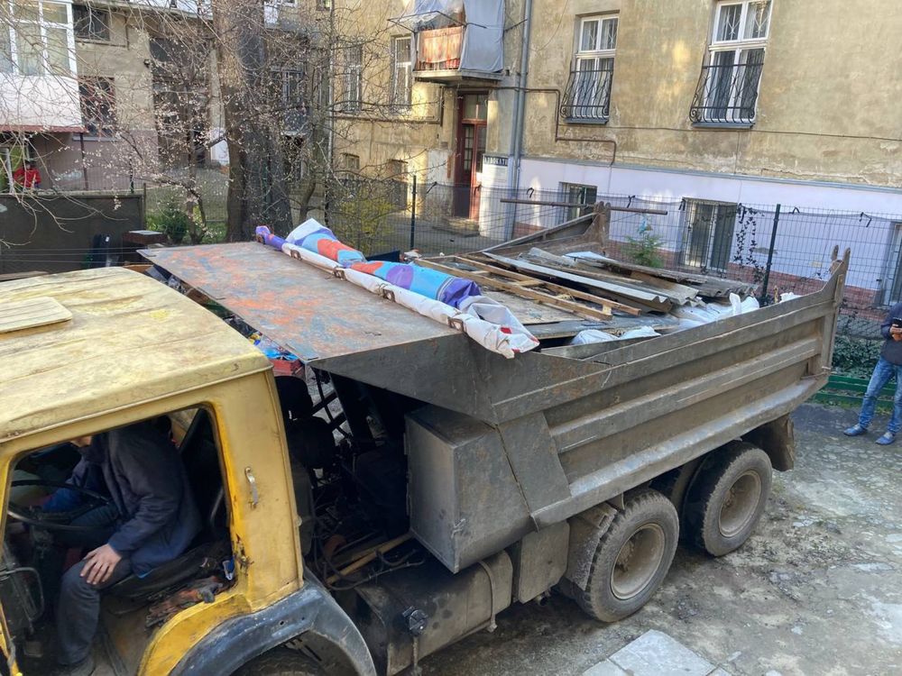 НЕДОРОГО Вивіз бою Вивіз буд сміття, вивезення гілок Вантажники