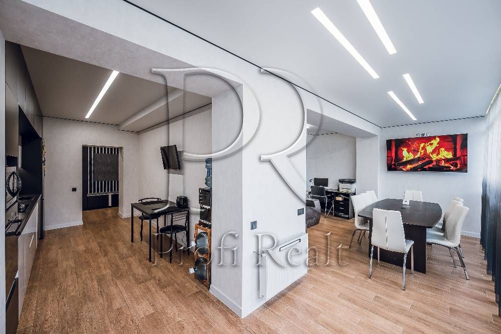 Продаж квартири ЖК Лісова казка/ Радистів 34/Биківня/метро Лісова