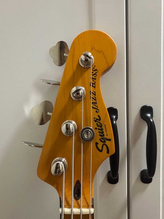 Fender Jazz  bass Squier 4 strunowy