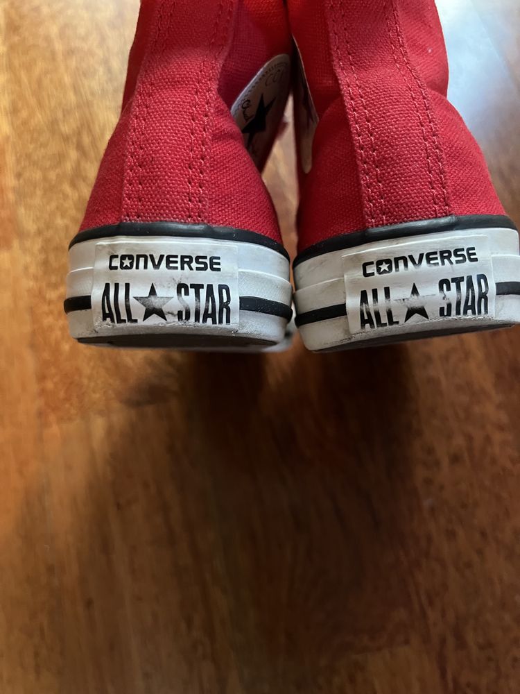 Converse All Star, Chuck Taylor, klasyczne,kolor czerwony, rozm. 33