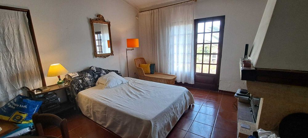 Quarto Albufeira/ Guia perto do shopping