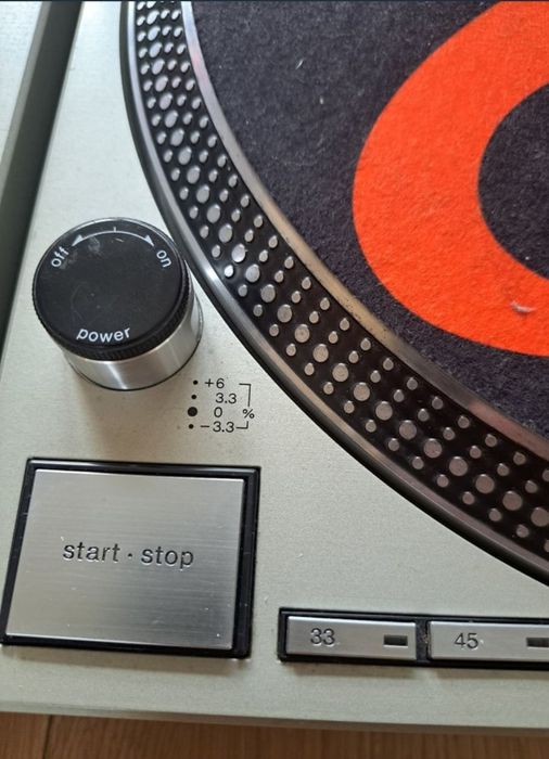 Technics SL1200 mkII cinzento