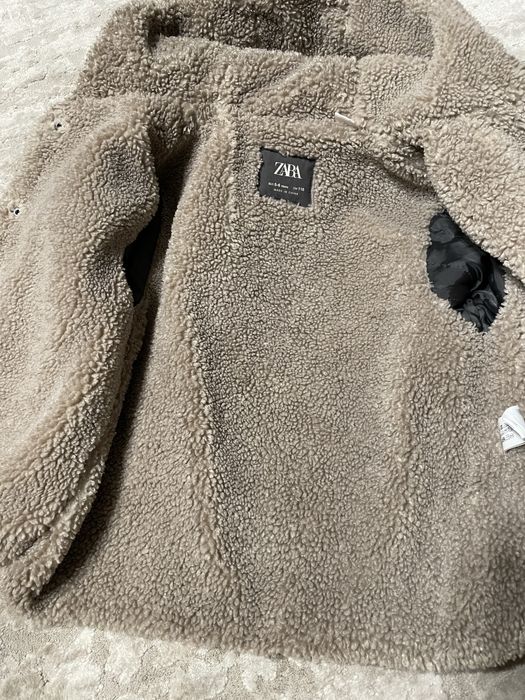 Zara 116 куртка 5-6 років.
