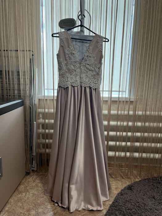 Выпускное платье , на рост 160см