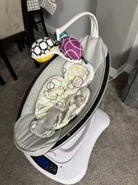 Заколисуючий центр 4Moms Mamaroo 4.0