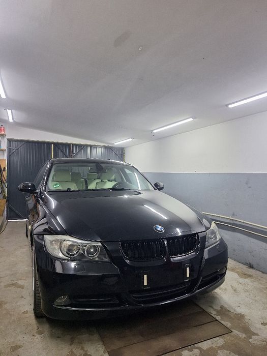 BMW e90 320i Bixenon biale Skóry