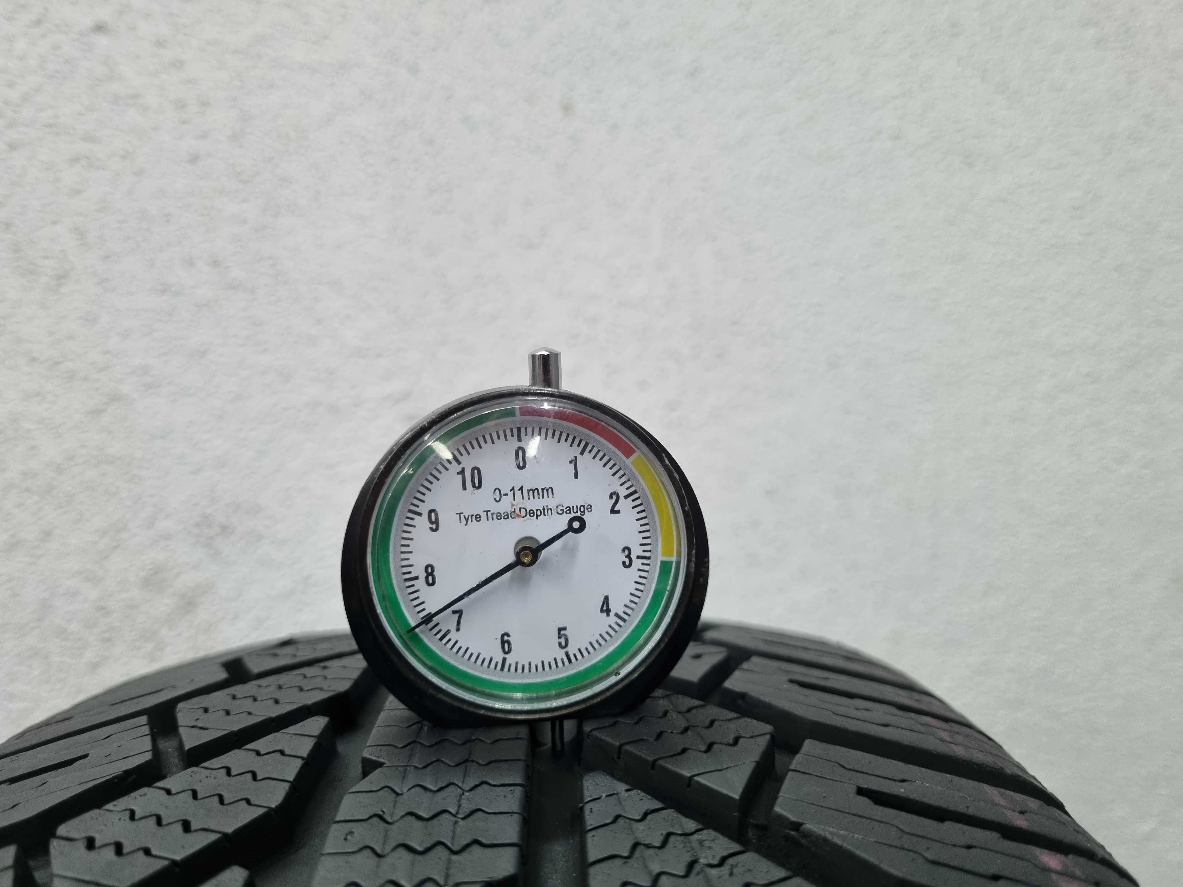 205/60/16 92H Semperit Master Grip 2 Dot.2718R