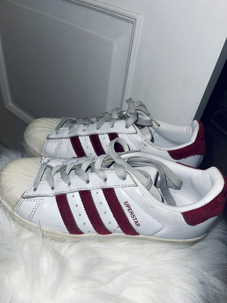 Sapatilhas Adidas brancas e bordeaux  tam 37