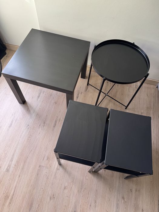 Mesas e mesas de cabeceira