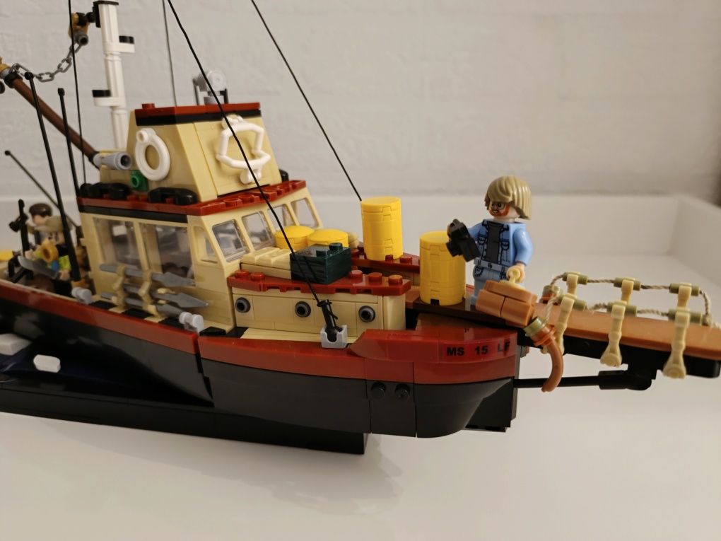 zestaw klocków LEPIN Szczęki JAWS  21350 IDEAS