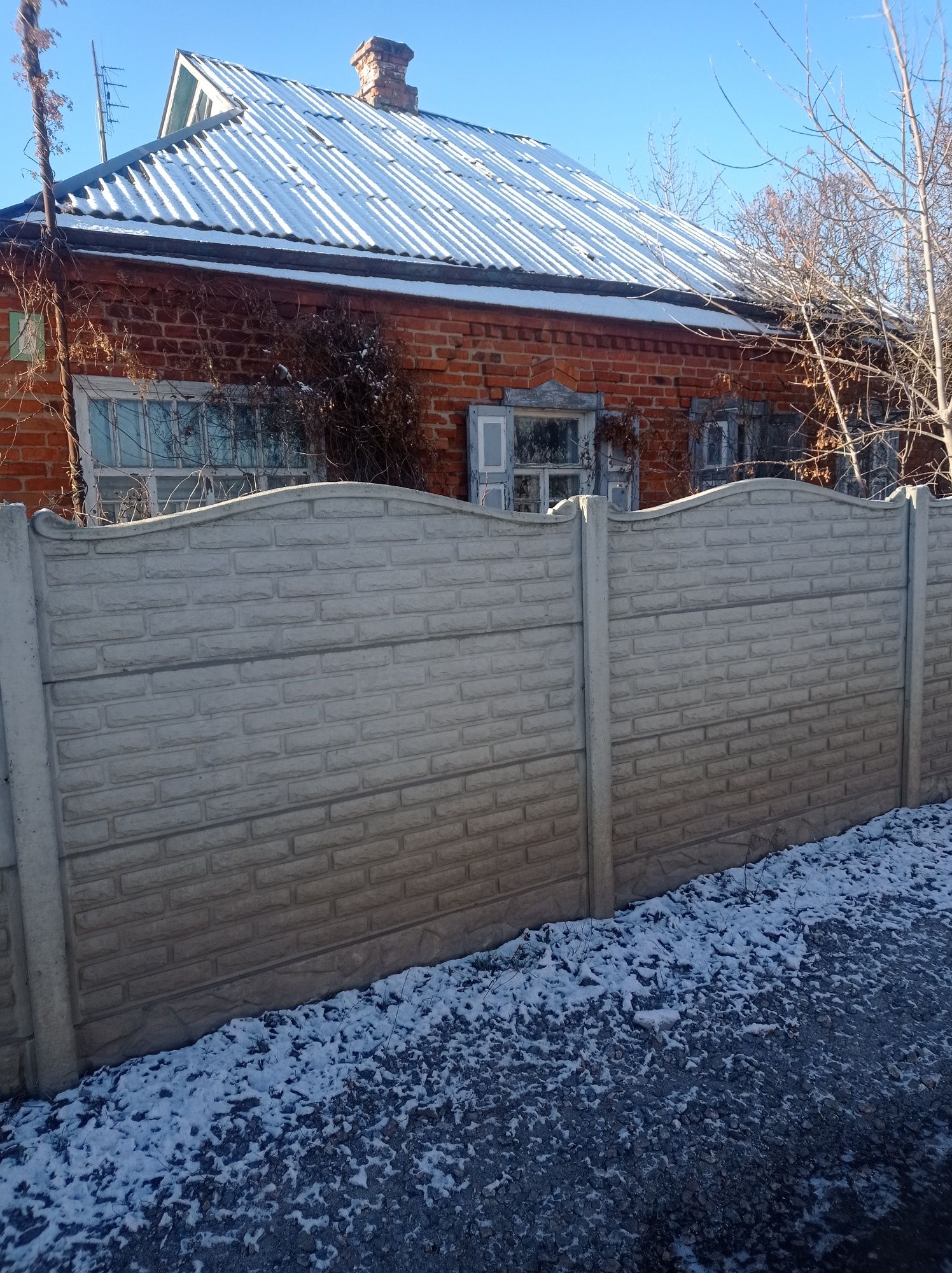 Продам будинок в Новій Водолазі біля залізничного вокзалу