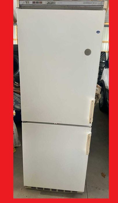 Холодильник LIEBHERR