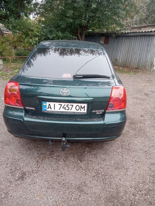 Продам тойоту авенсіс