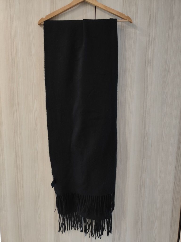 Czarny duży szal z wełną, Reserved, 70x180