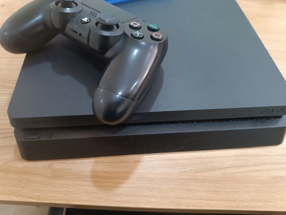 PS 4 1 console cabos um FIFA 2023