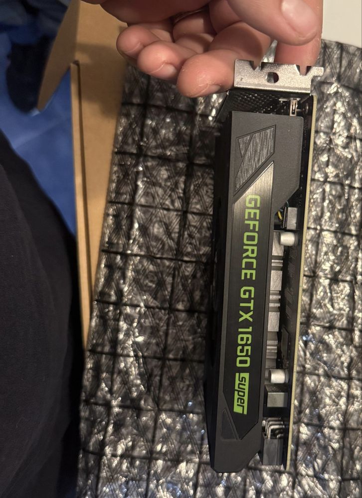 Vendo GTX 1650 Super