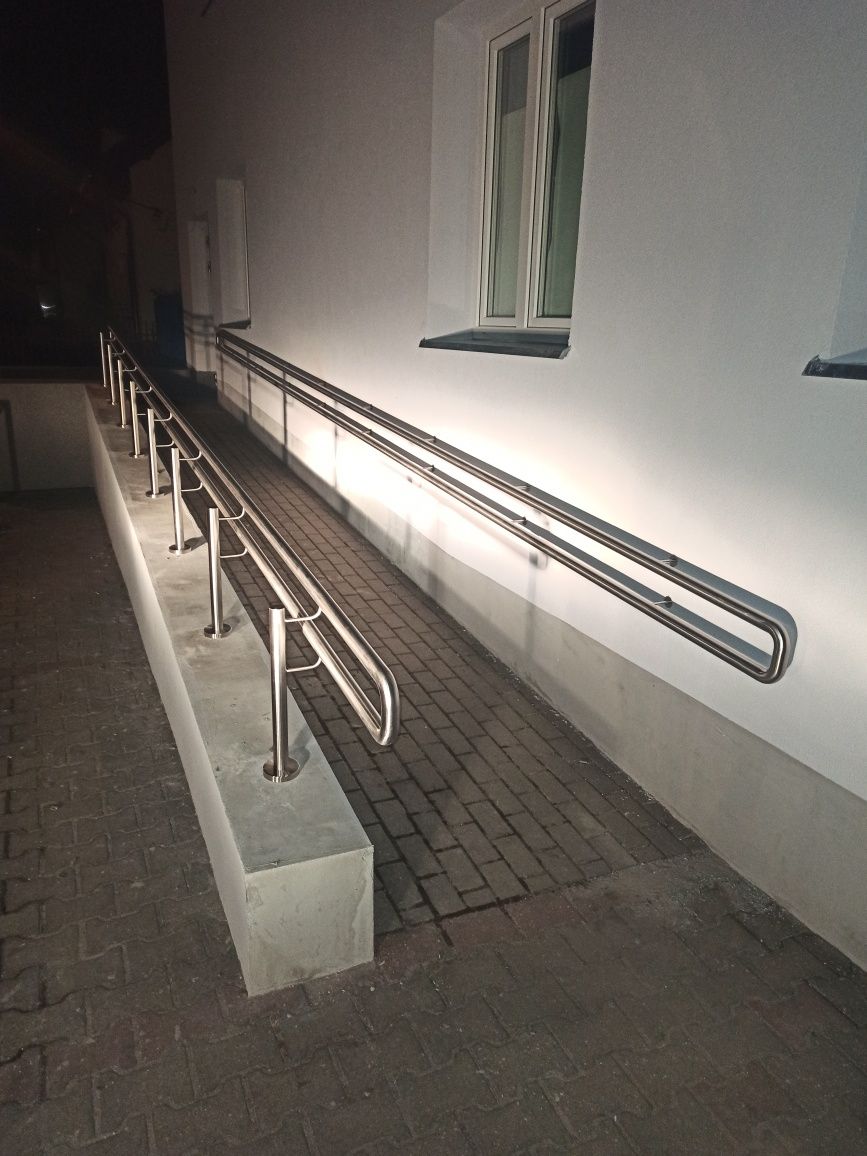 Balustrady ze stali nierdzewnej 100% spawane.