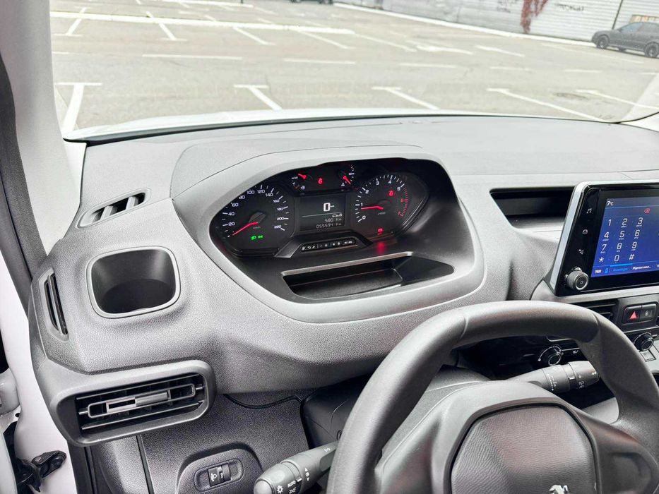 Peugeot Partner 2023 Crewcab 1.5 BlueHDi MT (100 к.с.) L2  •  Base