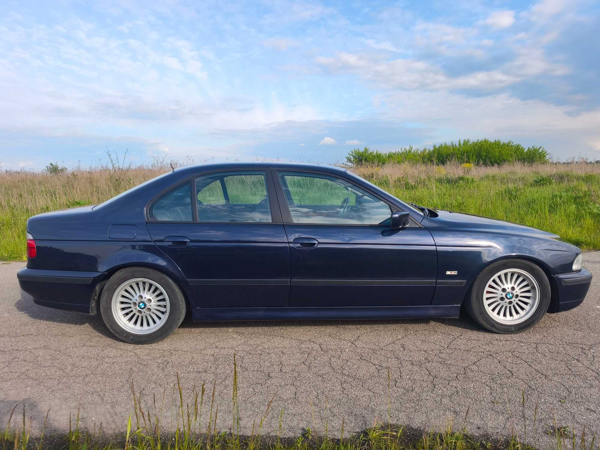 BMW E39 528i 1997r