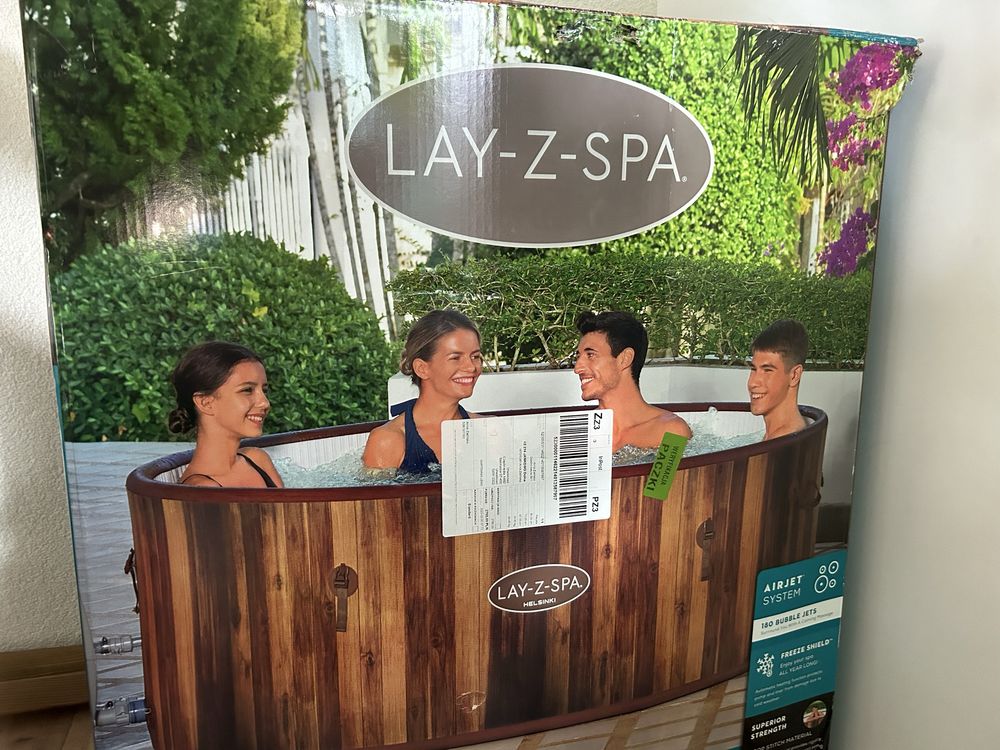 Jacuzzi lay-z-spa