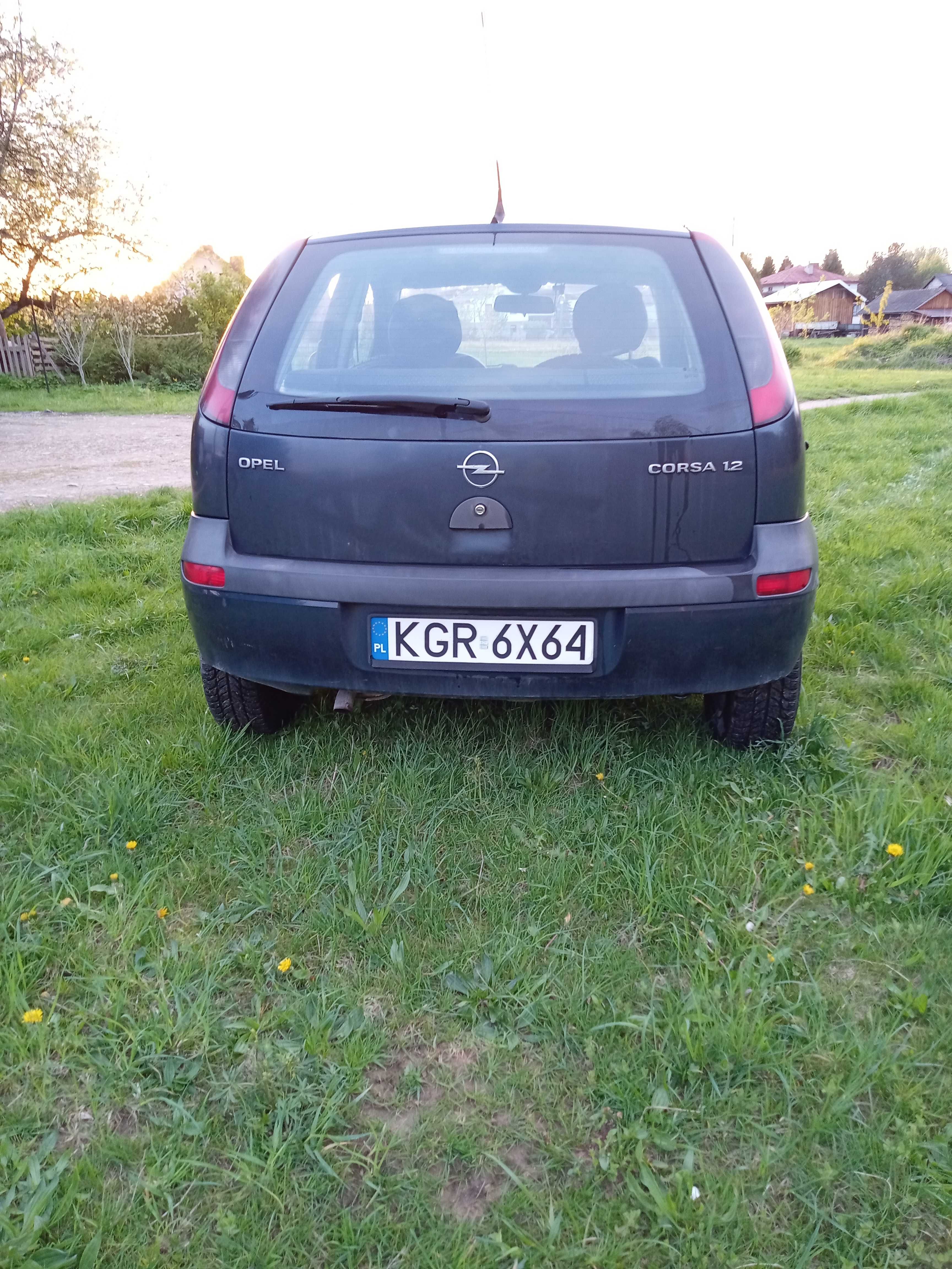 Sprzedam Opel Corsa 1.2 benzyna 2002 rok