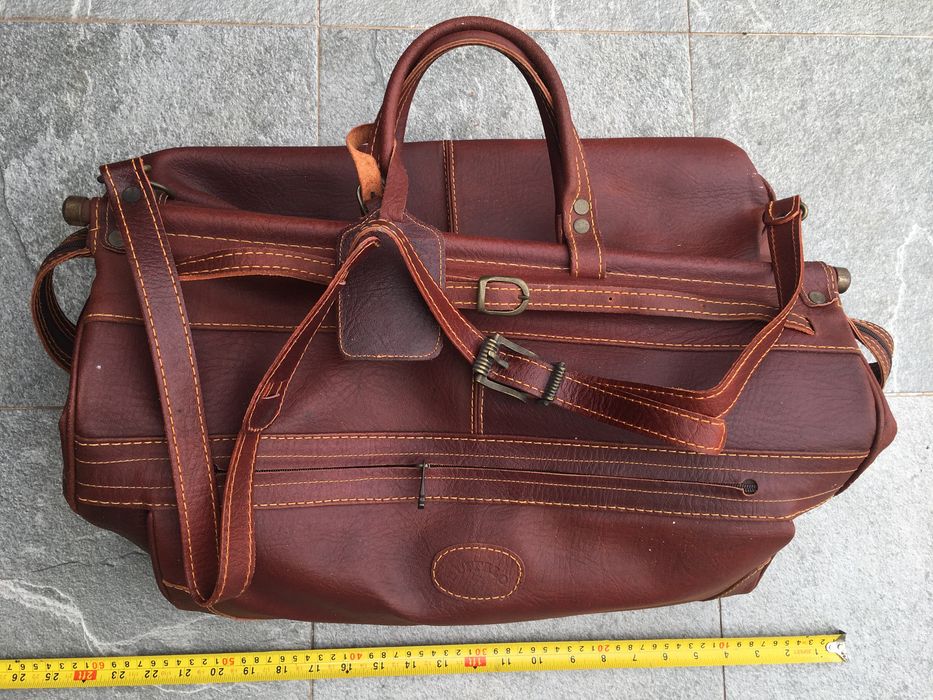 mala de viagem em pele