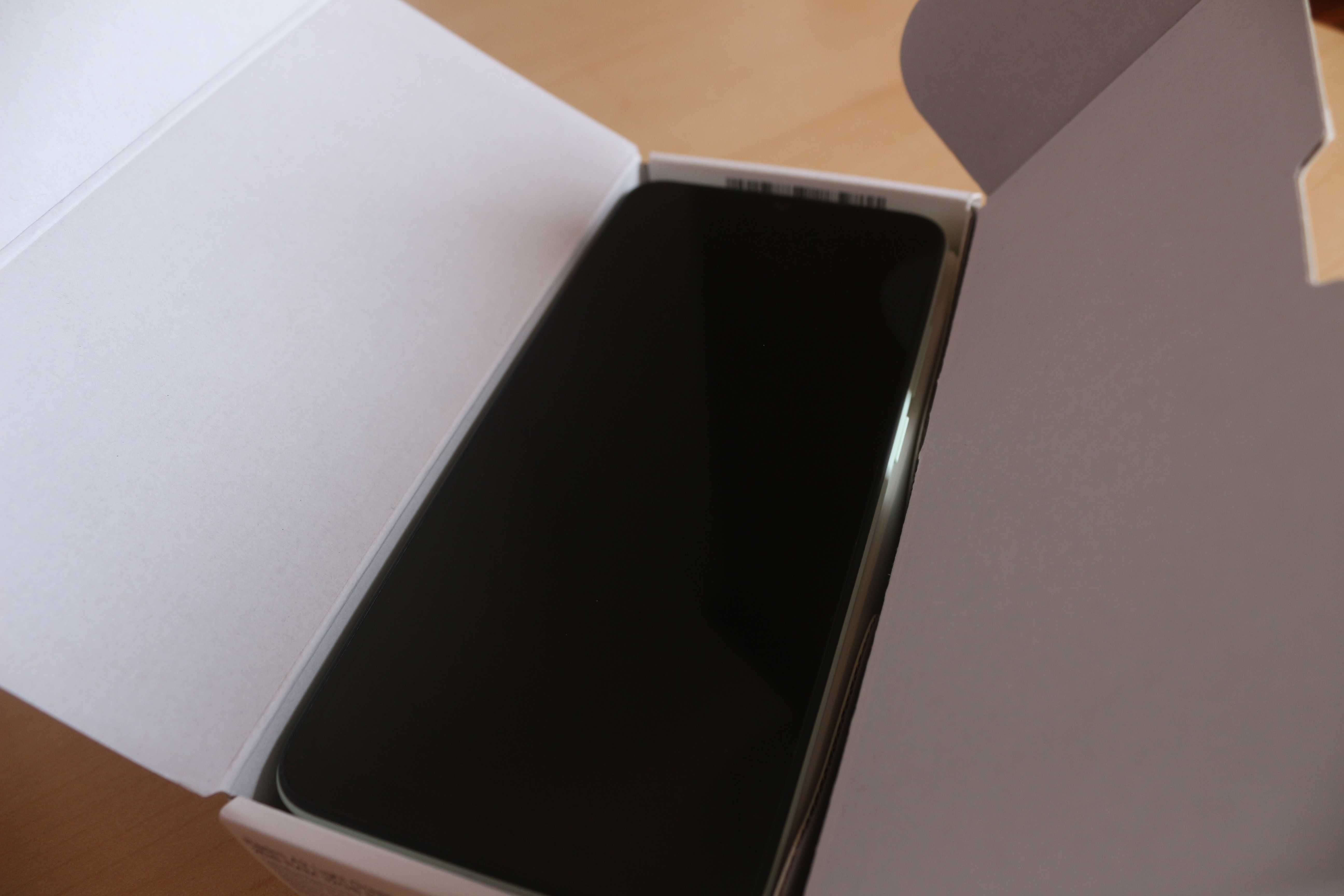 Telemóvel Xiaomi Redmi A2 praticamente novo