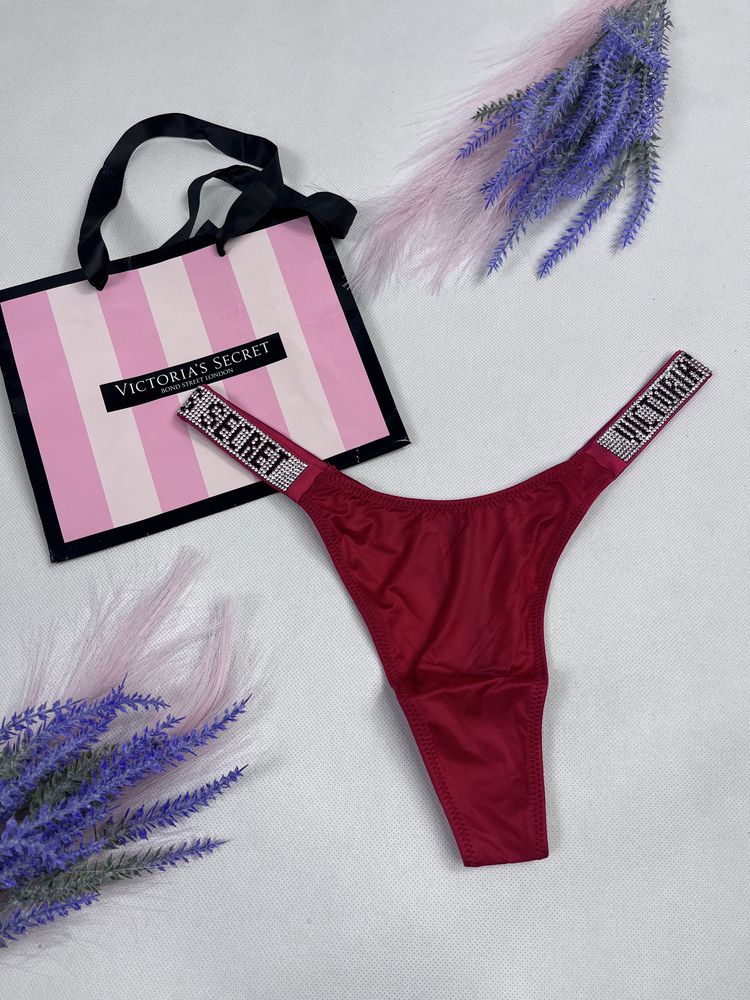 Czerwone majtki stringi z krysztalkami Victoria’s Secret rozmiar S