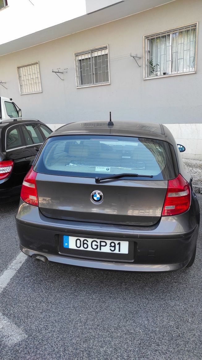 BMW 118d impecável