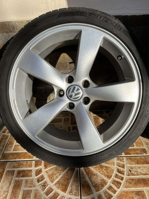 Диски з колесами