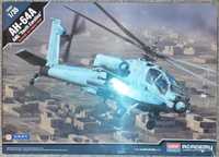 Сборная модель  AH-64A Apache  1/35  Academy