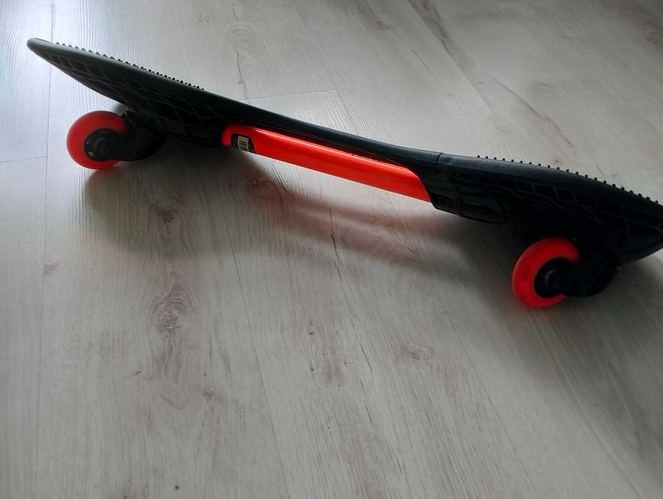 Waveboard plus ochraniacze