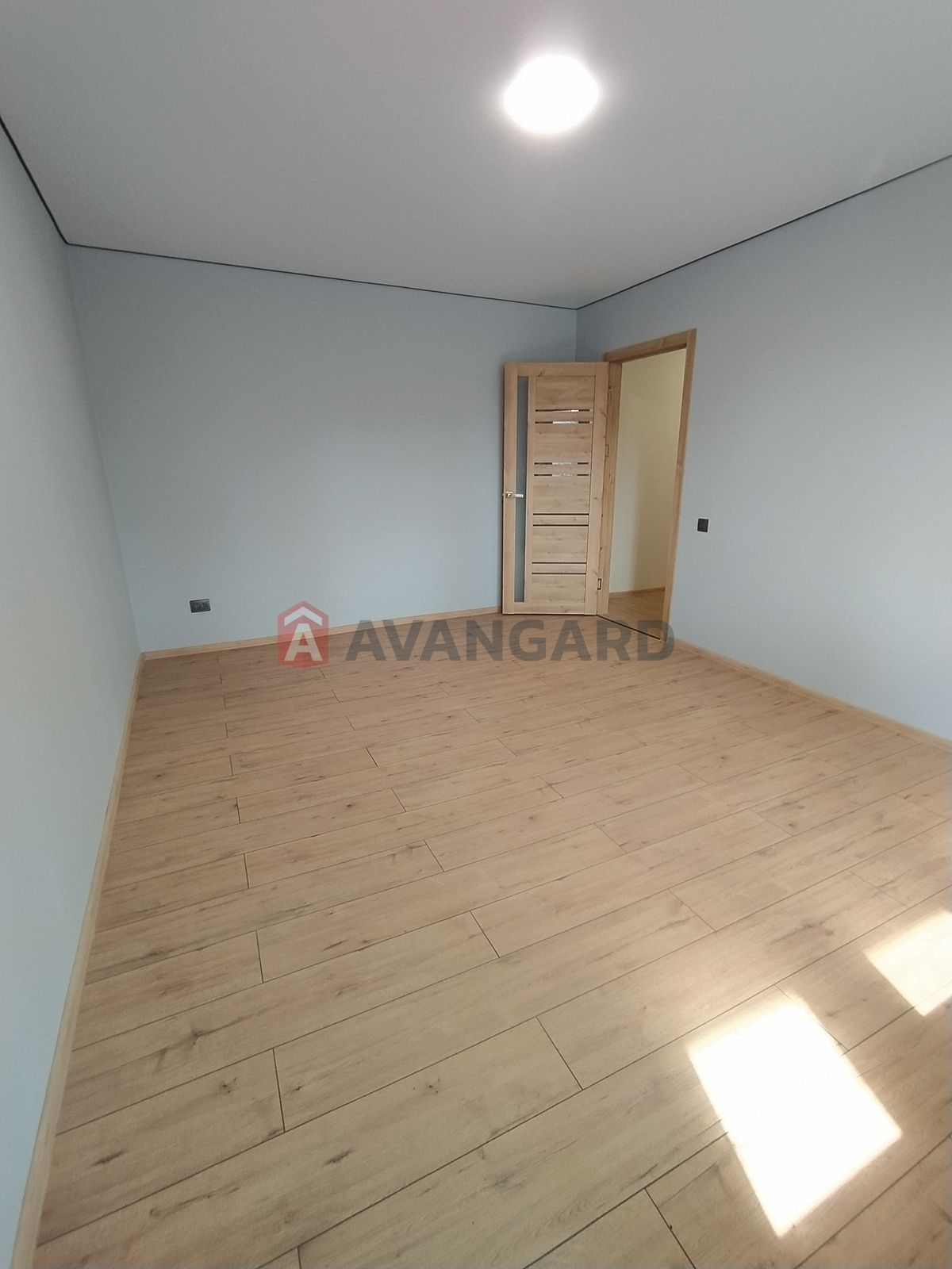 Продаж 2к.кв. Стан нової! Центр л/б