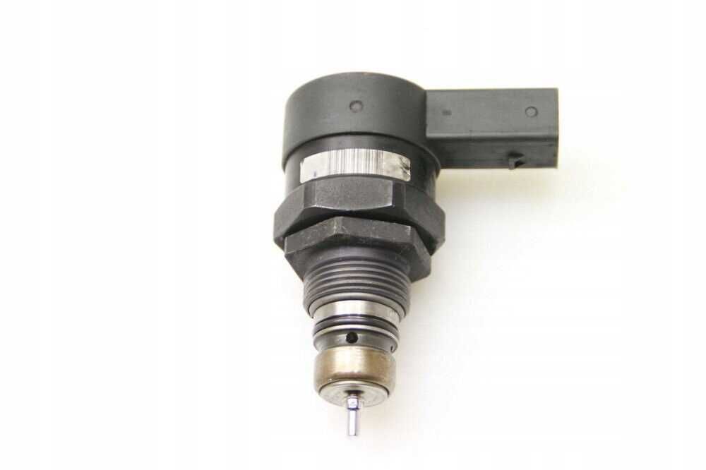 0281002481 BOSCH Регулятор тиску палива на рампі BMW