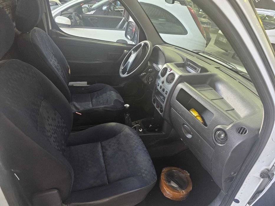 Peugeot Partner Comercial