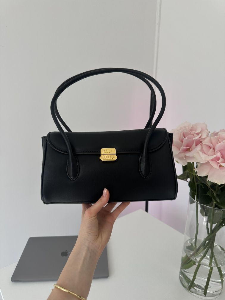 Сумка жіноча Miu Miu Black Leather Shoulder Bag Black Brown
