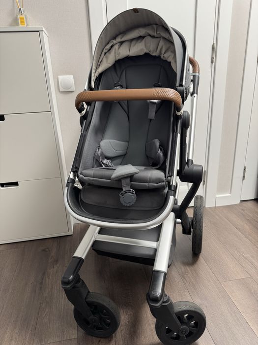 Коляска JOOLZ day 3