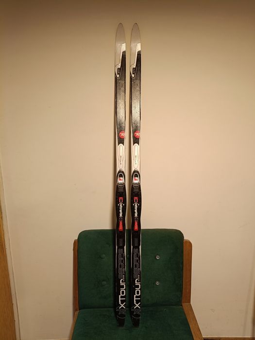 Narty biegowe Rossignol xtour z łuską 148 nnn