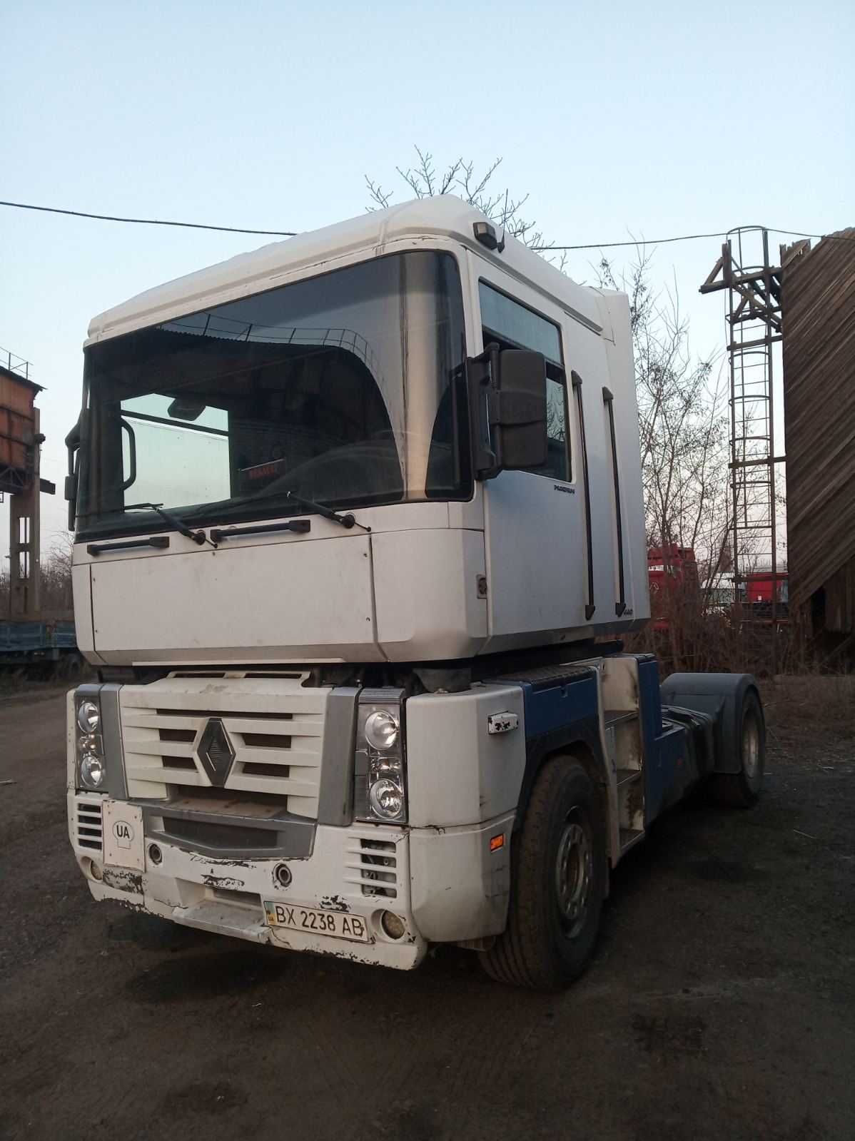 Renault Magnum 2001 двигун MACK