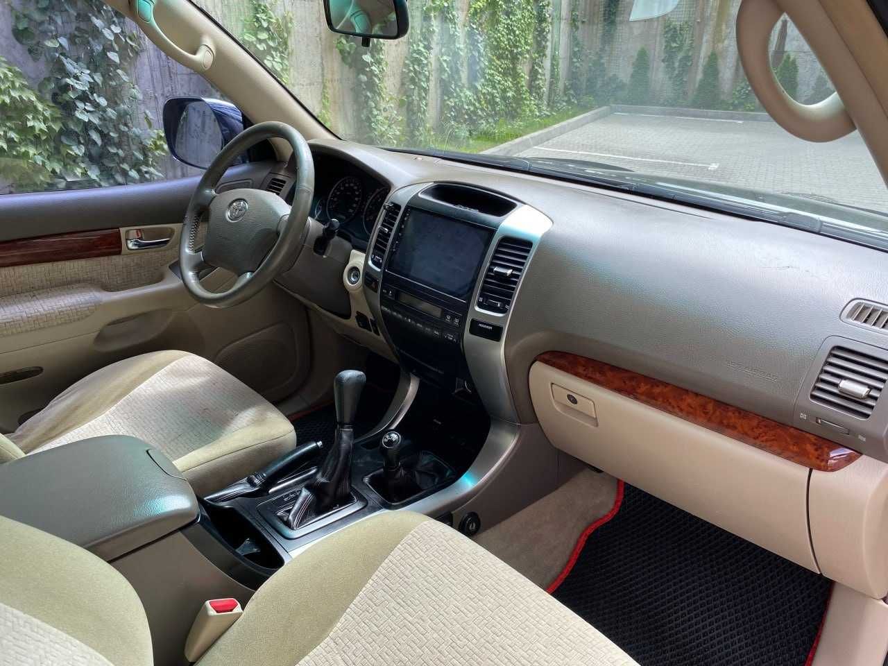 Продам Toyota Land Cruiser Prado 2005. Можна в розстрочку, під викуп.