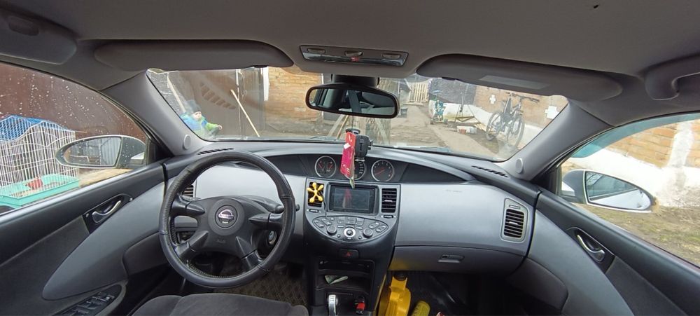 Нісан     прімєра