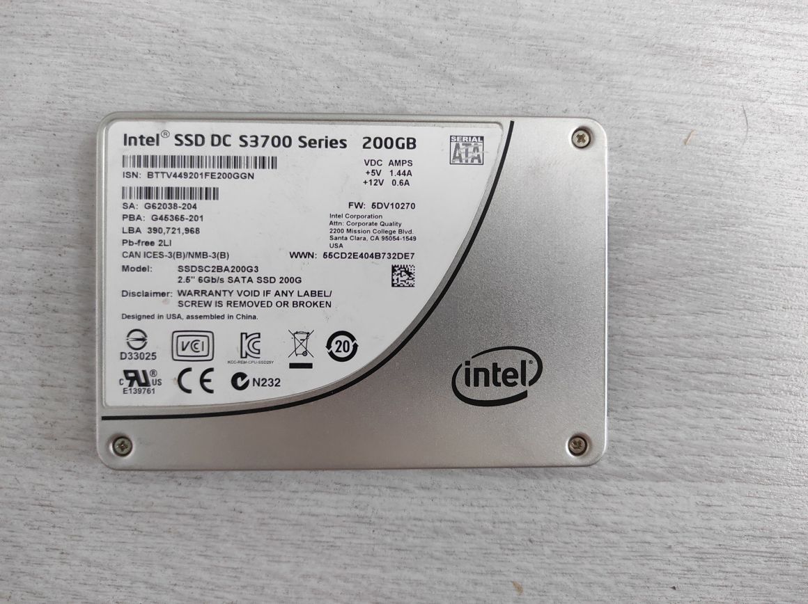 Intel SSD DC S3610, S3700 Series 200 GB